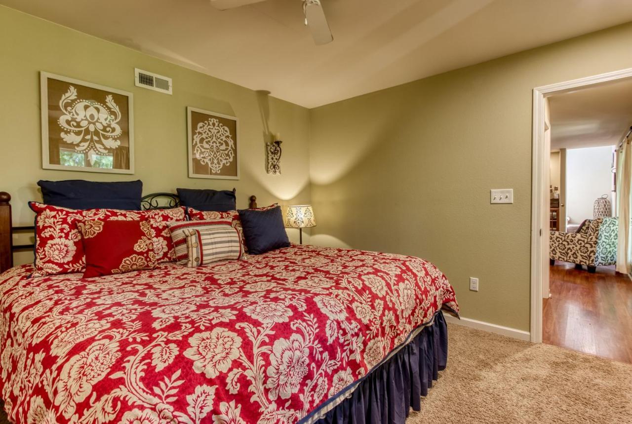Memorable "Deer & Doe" By Honeybearcabins 4Br 3Ba, Mountain View Deck, Farmhouse Decor, Fireplace, 3 Acres Sevierville Ngoại thất bức ảnh